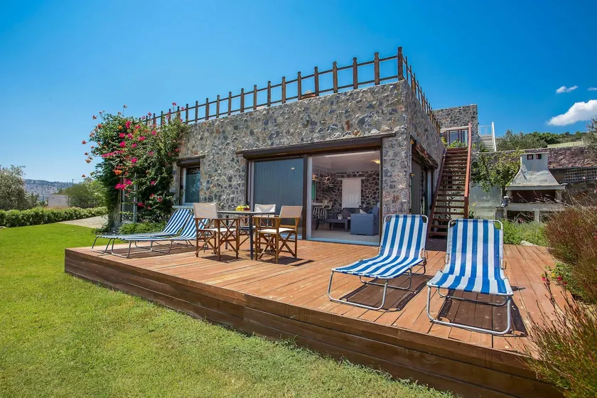 Villa Helios con piscina privata, noleggio auto * e pacchetto di benvenuto inclusi nel prezzo. - Image 1