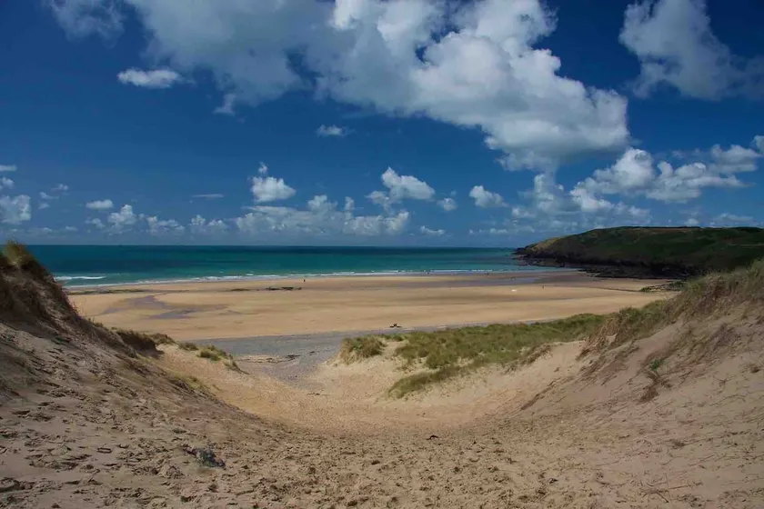 Pembrokeshire Near The Beach With A Heated Pool - Image 1