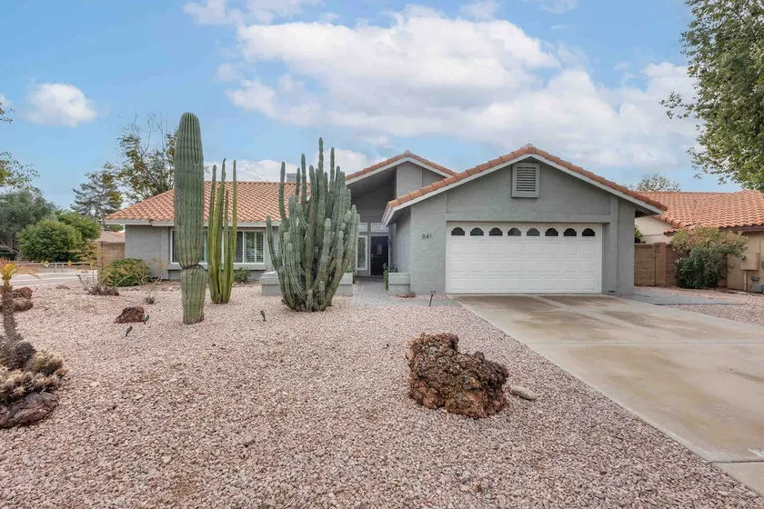 North Phoenix Oasis - Image 1