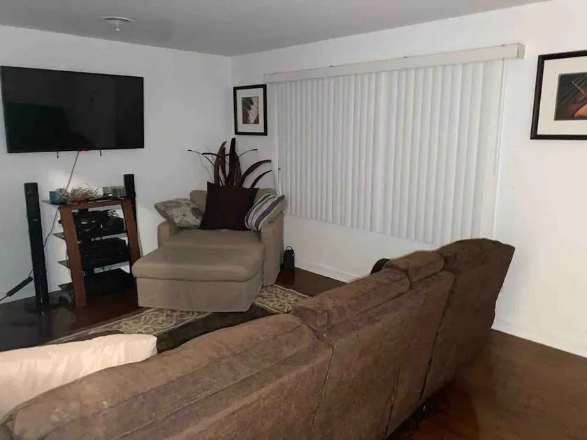 Secluded Home Duplex Unit A. - Image 1