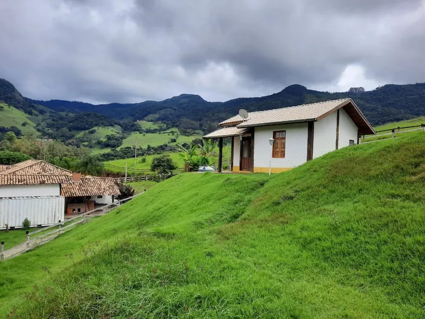 Gonçalves, come and enjoy the scenery in the mountains - Image 1