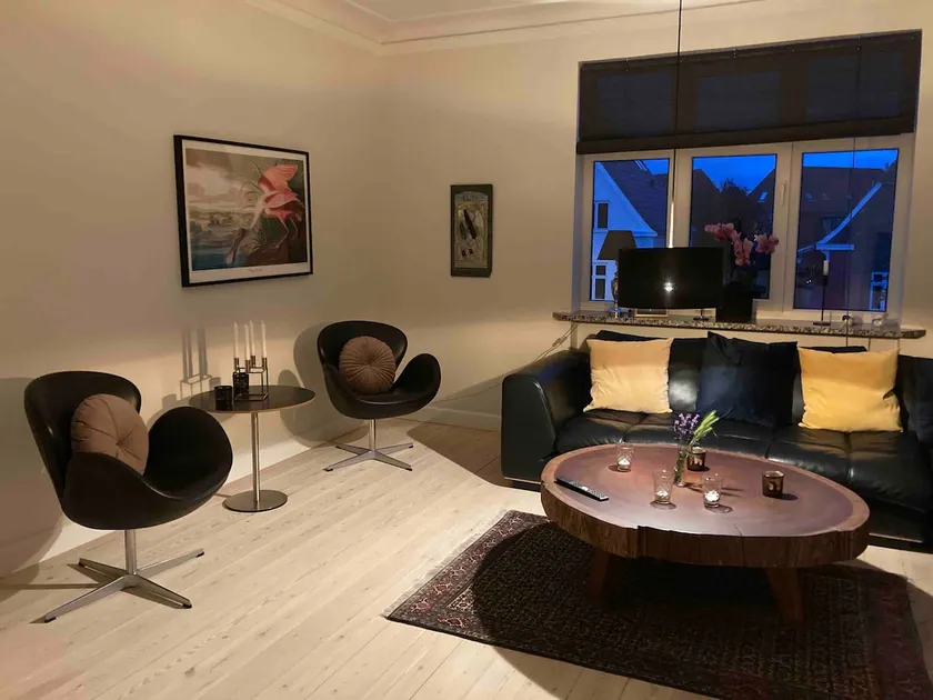 Whole app with Big bedroom and balkony. - Image 1