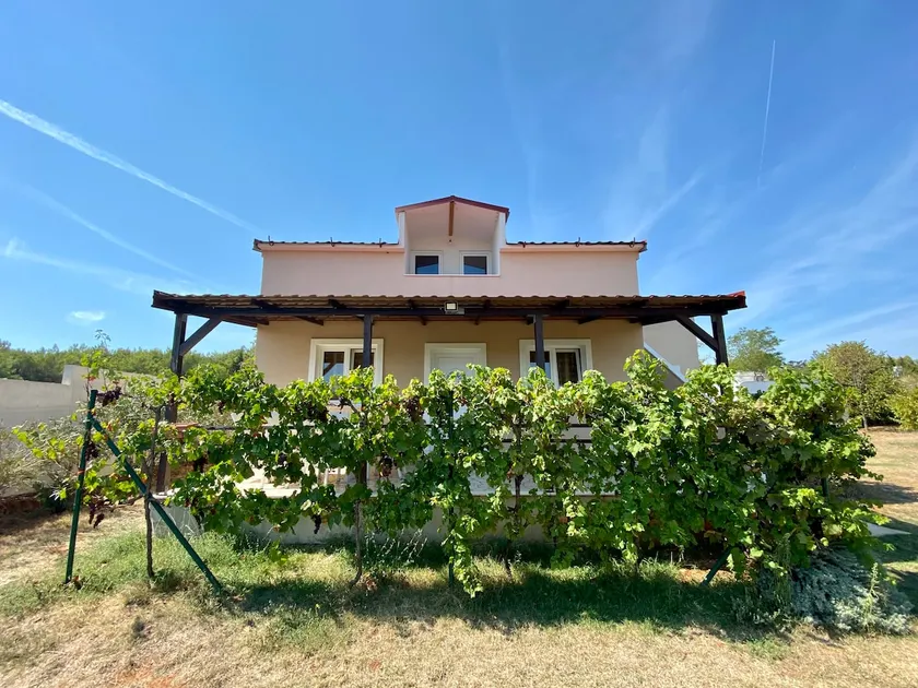 Histria Heaven | Secluded with Great Location - Image 1