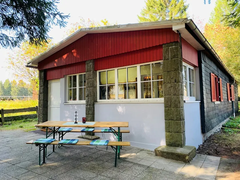 Ferienhaus Baude Steinheid am Rennsteig mit 2 Schlafzimmern max 12 Personen - Image 1