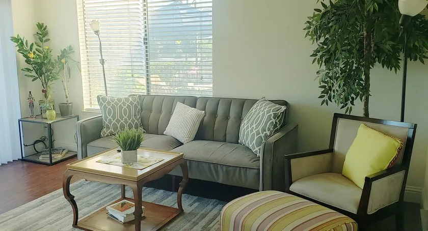 (17) Cozy Apertment at Rainbow, Cupertino - Image 1