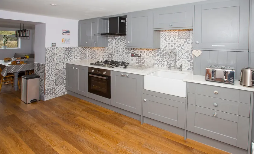 Luxury Dorset Cottage 15 Mins to Jurassic Coast, Walk to Beaminster - Image 1