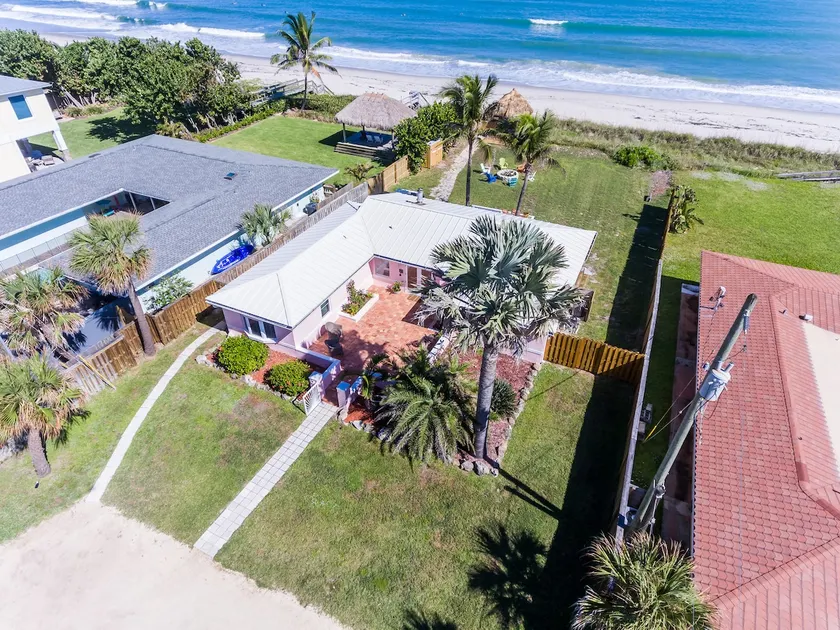 Salty Dog direct oceanfront luxurious retreat! - Image 1