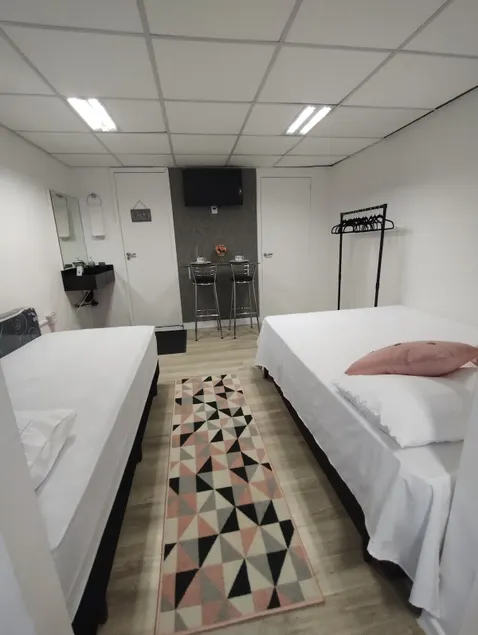 Loft with great location - Image 1