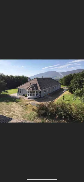 The Marshes - Large home, short drive to beach - Image 1