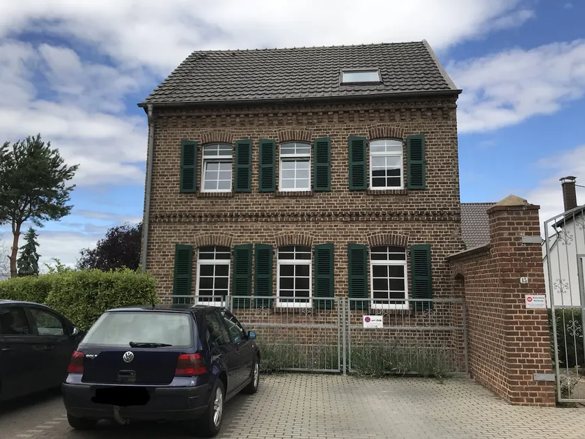 Modernized old building with lots of charm for up to 6 people - Image 1