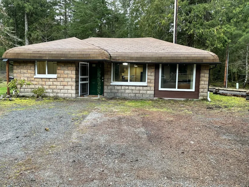 Cozy Cottage 1/2 mile from Mt Rainier - Image 1