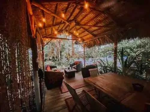 Tiki Hut Cottage - Image 1