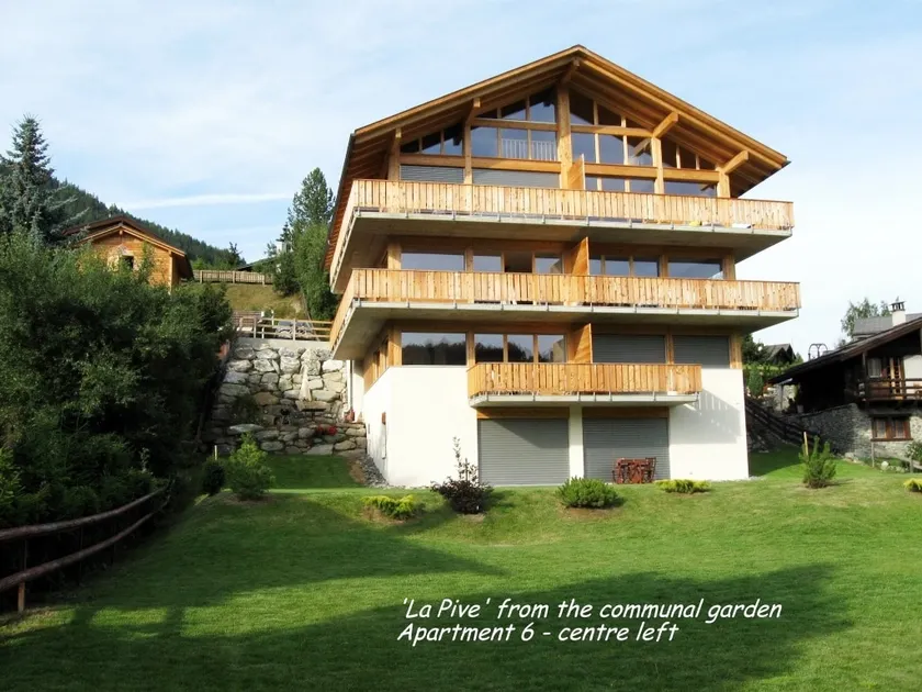 Modern spacious apartment in beautiful Vercorin - Image 1