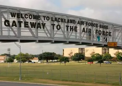Air Force Grad BMT Home #2; 5 mins to Lackland AFB - Image 1