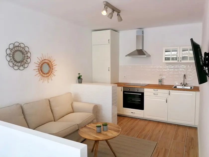 Modern Duplex 50m from the sea and in the old town - Image 1