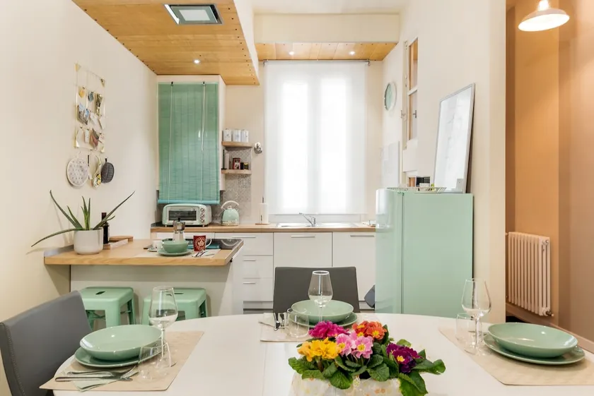 2-Bedroom Apartment in the Center of Parma - Image 1
