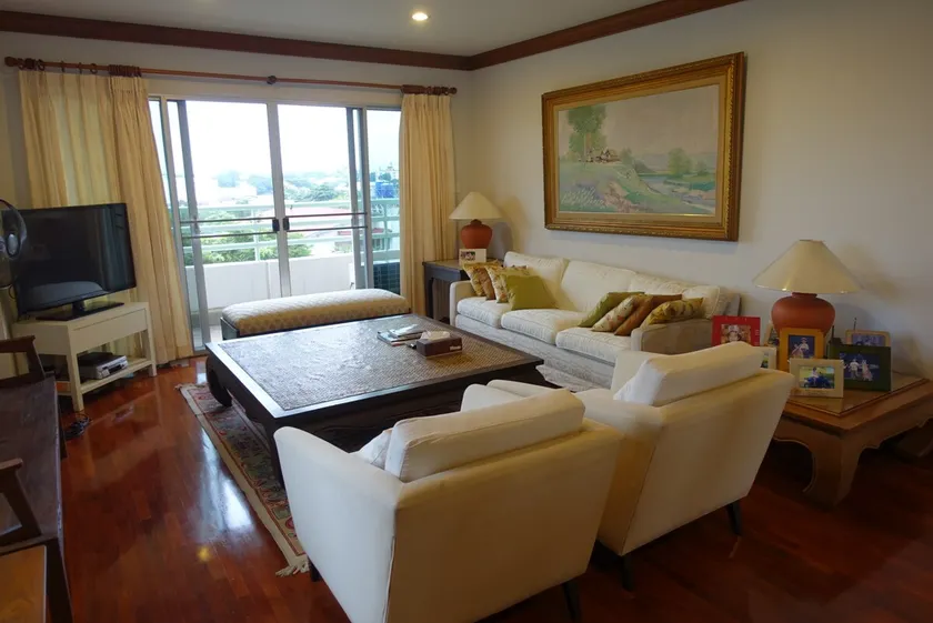 Charming 2BR downtown Chiangmai - Image 1