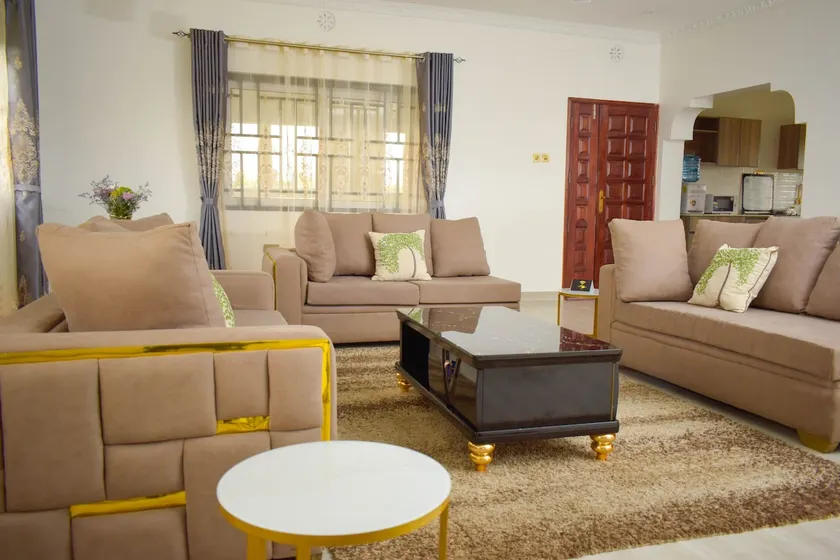 Casa Nadreya Furnished Home Nakuru - Image 1