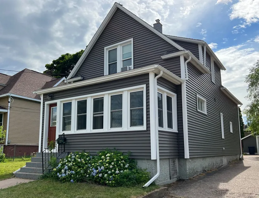 Downtown Spacious & inviting home in Marquette - Image 1