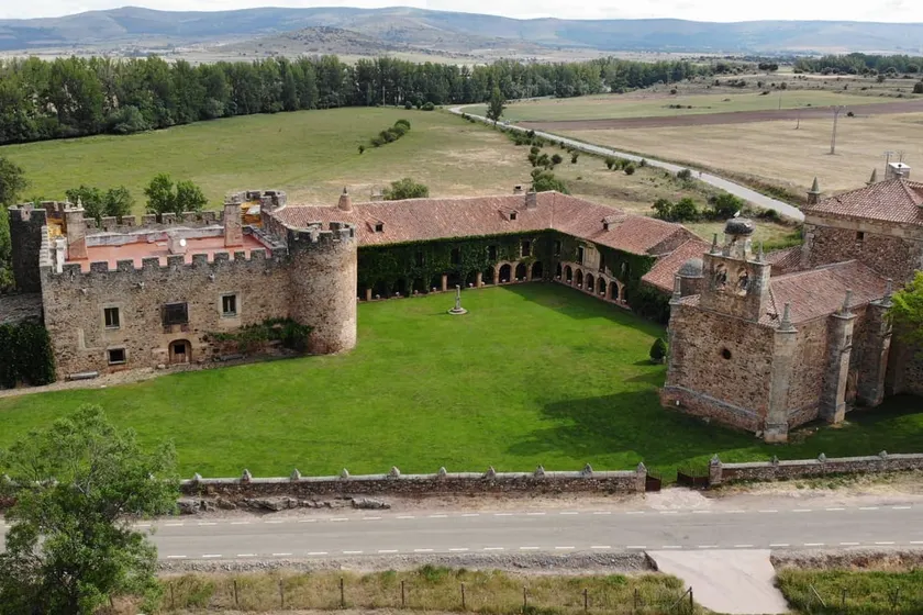 Casa rural Casa fuerte San Gregorio II - Image 1