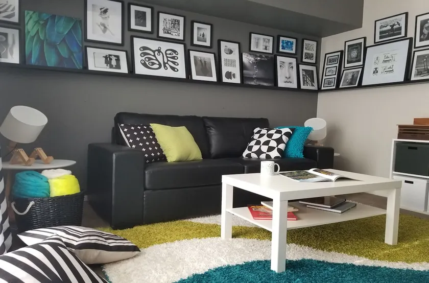 Funky, art-inspired, SC getaway | Leafy location - Image 1