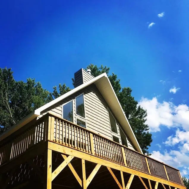 Beautiful Riverfront Home is just waiting for you! - Image 1