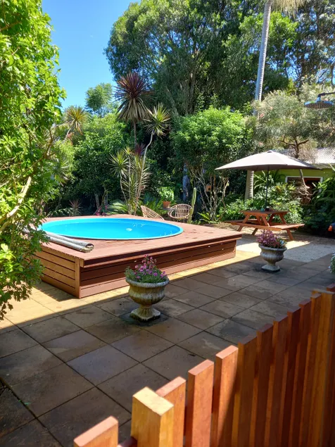 Private cosy oasis, garden-pool-firepit S/C studio - Image 1