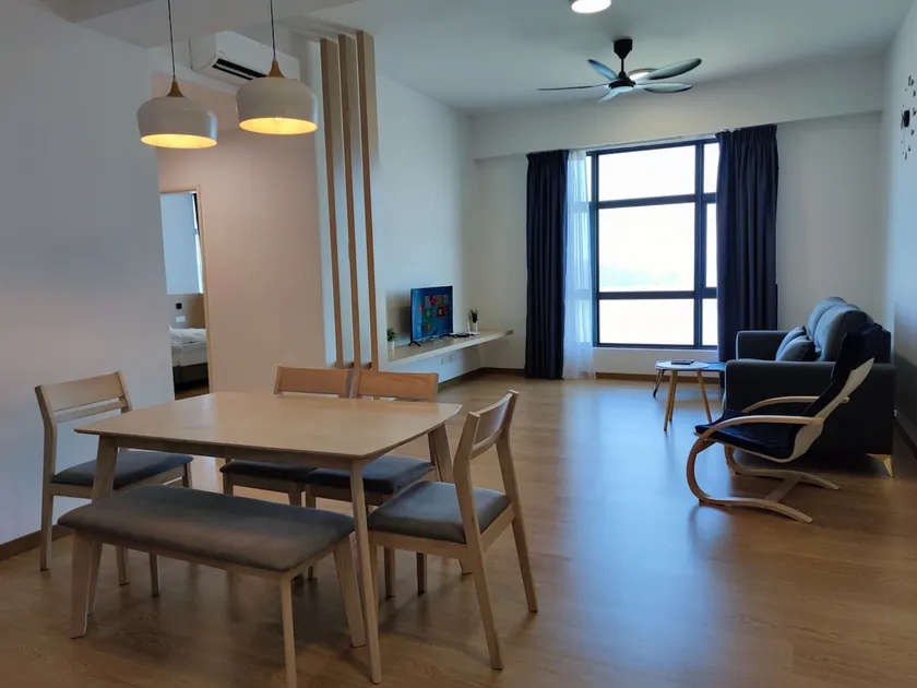 IMPERIUM RESIDENCE KUANTAN [Seaview] Family Suite - Image 1