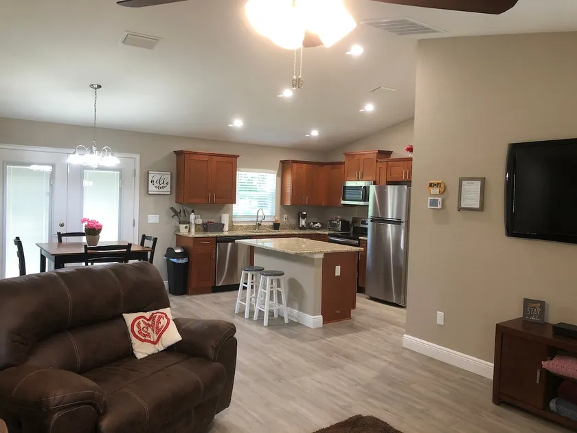 Ocala retreat - Image 1