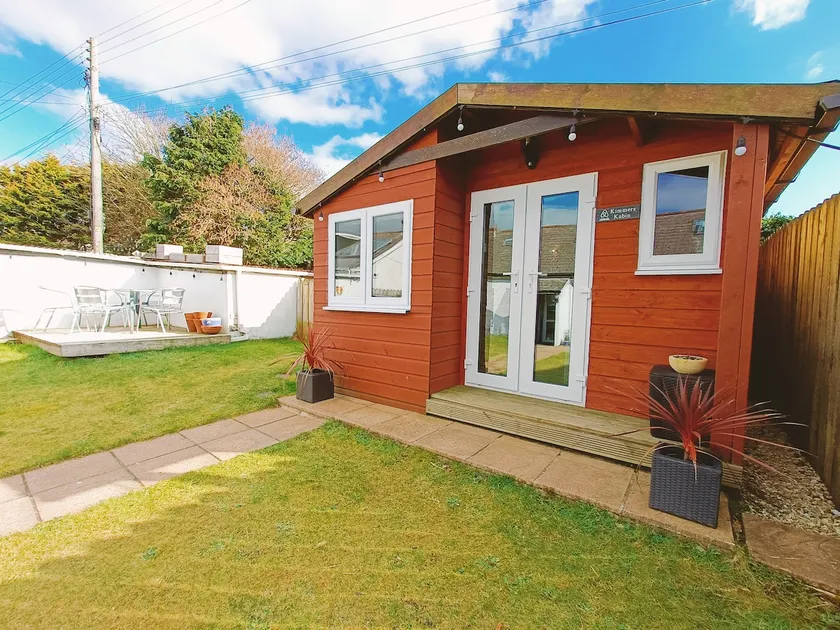 Kimmer's Kabin glamping cabin North Cornwall, - Image 1