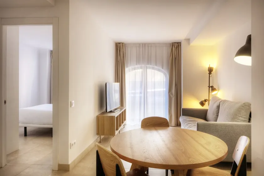 Hotel Lauria - Image 1