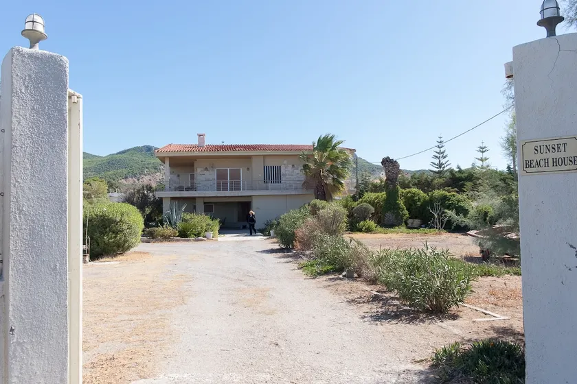 SUNSET BEACH HOUSE IN ALEPOCHORI - Image 1