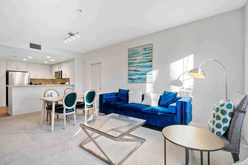 Near irvine 2B/2B Apartment with Pool/Spa/Gym - Image 1