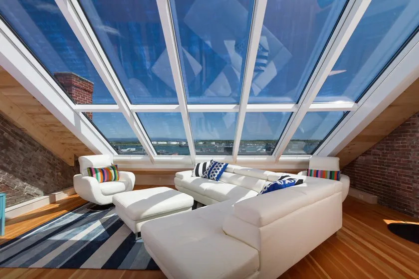 Old Port Penthouse Suite - Amazing Harbor Views - Image 1