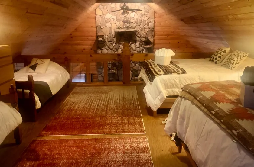 Rustic Off-Grid Forest Cabin - Independence Lodge - Image 1