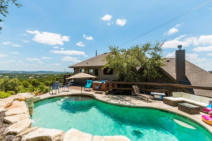 Lake Travis Hill Sport und Wasser Extravaganza 3. 5 Acre Estate - Image 1