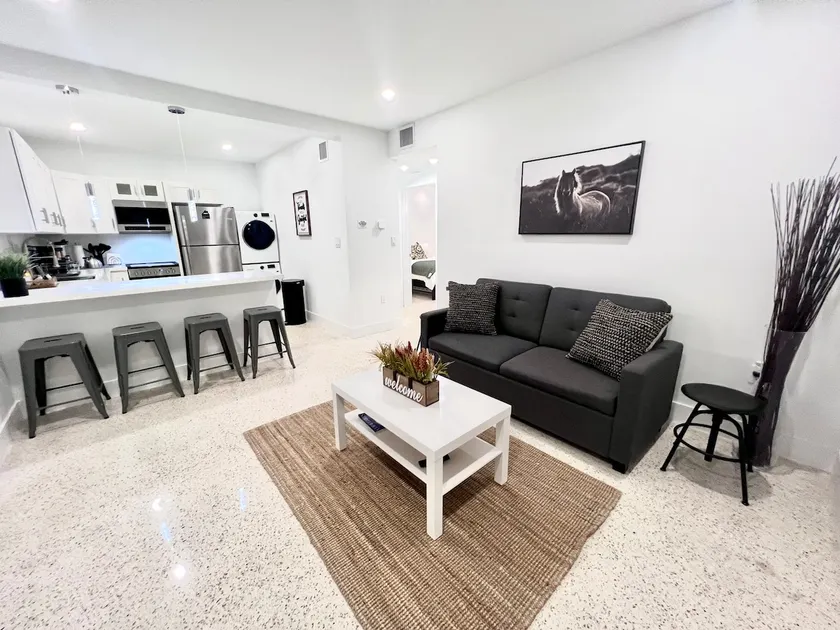Casita 2 W/Parking in Coconut Grove - Image 1