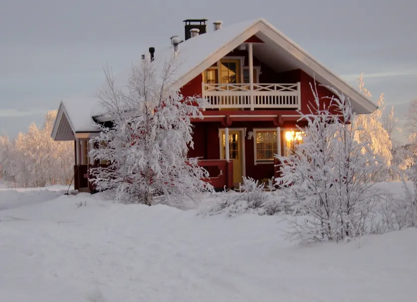 Cottage near Santa Claus Village - Image 1