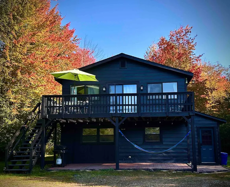 Cozy Mountain House- 50 acres/Trails/Whiteface mnt - Image 1
