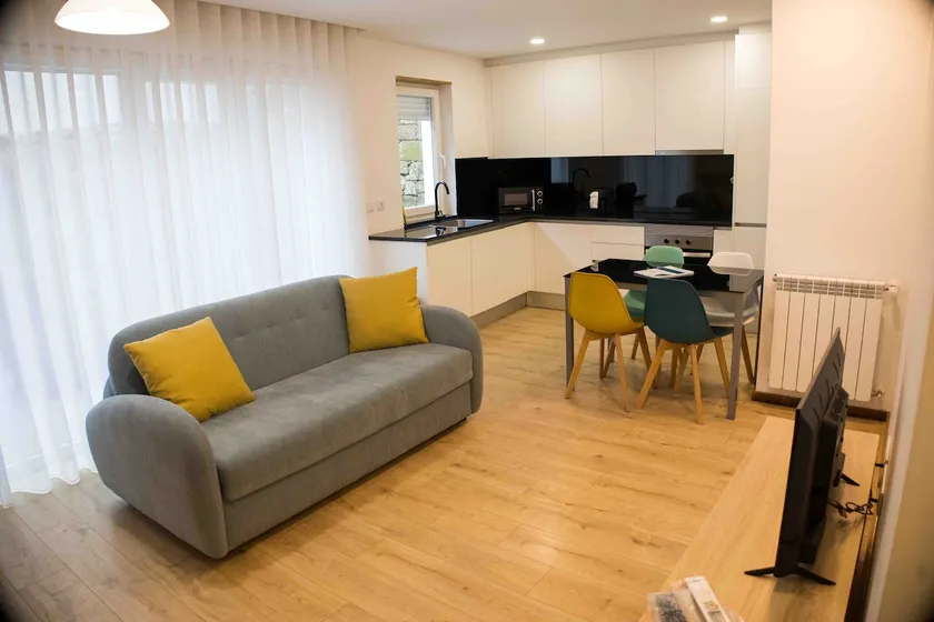 Avenida Premium Deluxe - Image 1