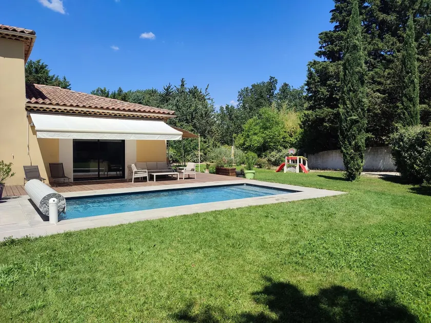 Haus an der Ruhe in der Nähe von Aix-en-Provence mit Pool - Image 1