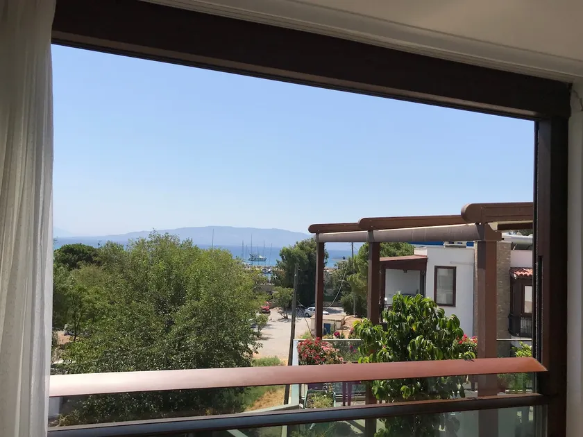 Bodrum Akyarlar Sea View 3+1 100 meters to the beach - Image 1