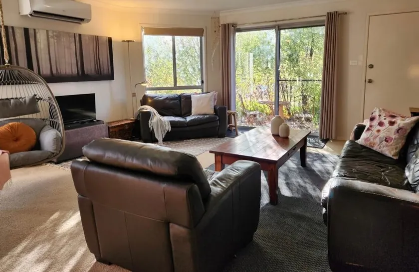 MAJURA HOUSE - Image 1