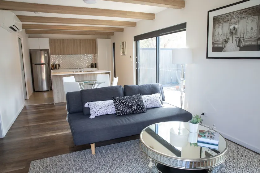 Eighty Seven on Byrnes | No.1 - Coastal Apartment - Image 1