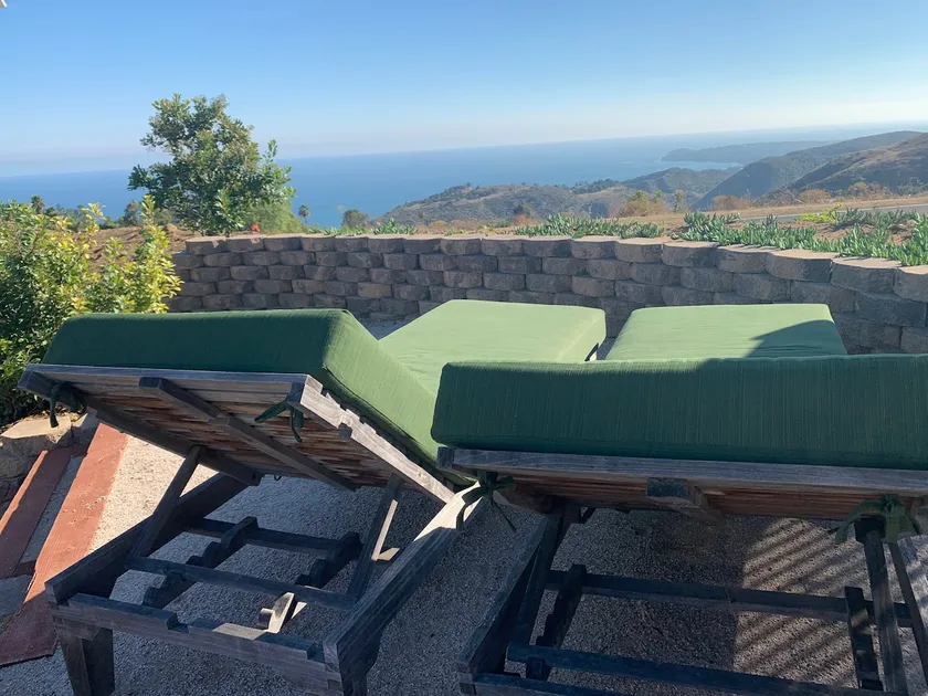 Sweeping Ocean & Mountain Views, Private - Image 1