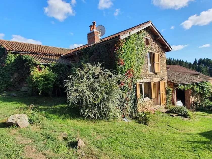 Panoramic eco-lodge, nearby body of water - Image 1