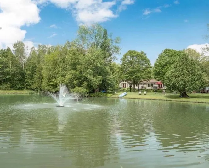 Country Oasis - 5 private acres with hot tub - Image 1