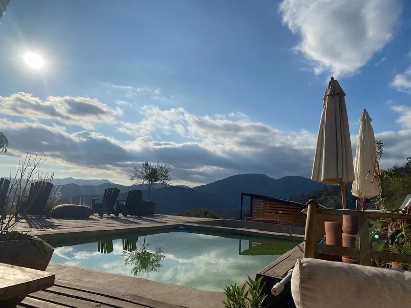 Lovely place with a pool to rest. - Image 1