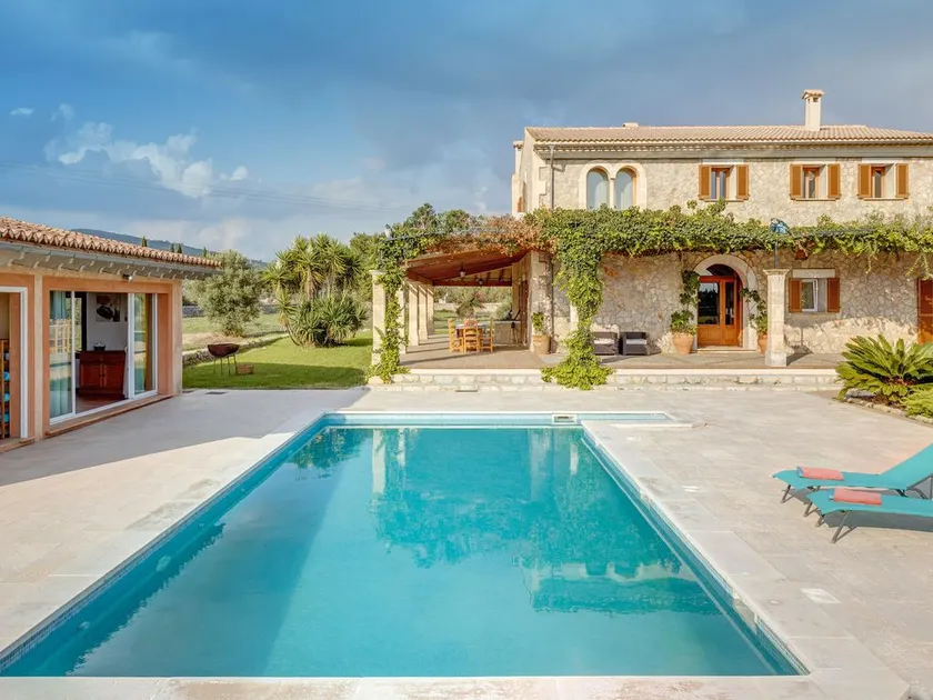 Villa with pool Ses Quelites - Image 1