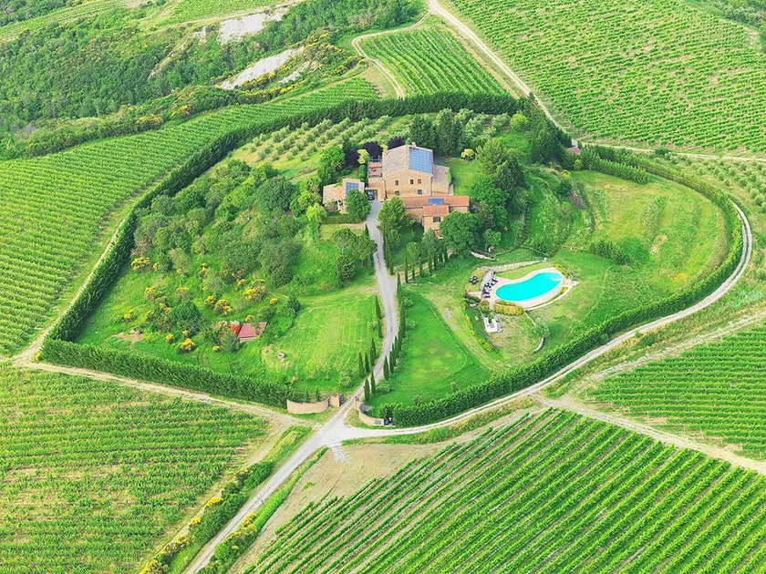 Spectacular villa with a view and infinity pool - Image 1